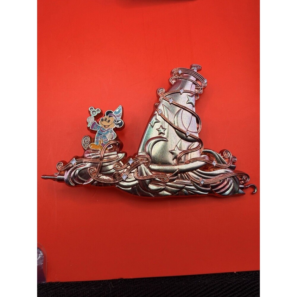 Disney Parks Magic Hap Pins Magic Happens Parade Float, Mickey Float LE 750